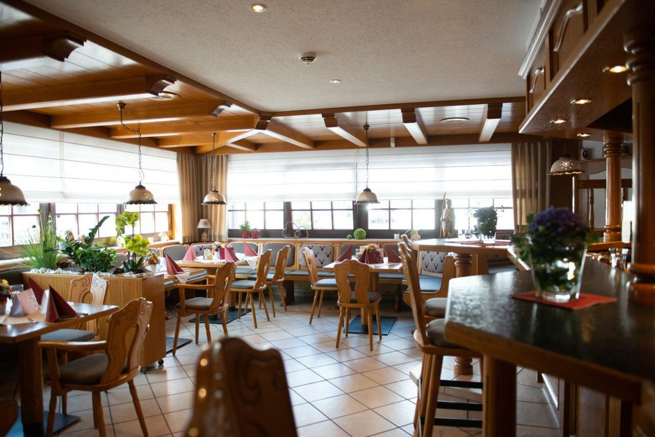 布赫霍尔茨 斯托宾馆酒店 外观 照片